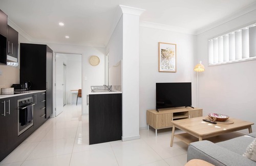 Rocklea Apartamento | 1 Bdr Apt! GST Credits! Kitchen! Parking! 231F1
