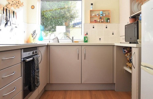 Plymouth Cabaña | 1 bedroom accommodation in Down Thomas near Plymouth