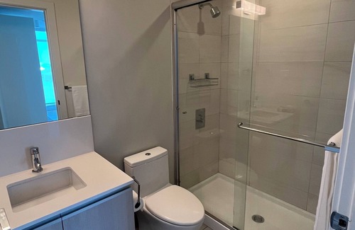 East Village Apartamento | 1 Bed 1 Bath in a Modern Apartment