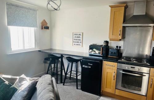 Mirfield Apartamento | 1 bed apartment next to train station