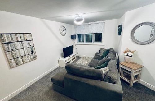 Mirfield Apartamento | 1 bed apartment next to train station
