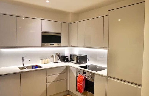 Birmingham Apartamento | 1 Bed Apartment- Sleeps 2, Parking, Pets Allowed
