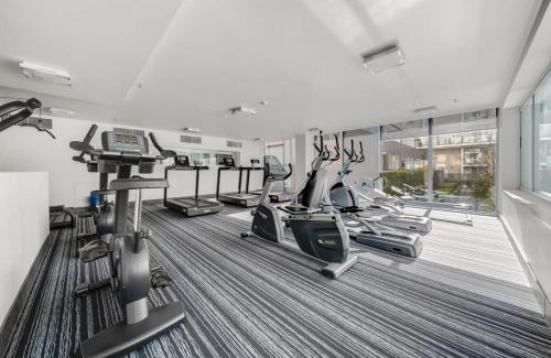 City West Apartamento | 1-Bed Apartment with Gym, BBQ and Pool Facilities