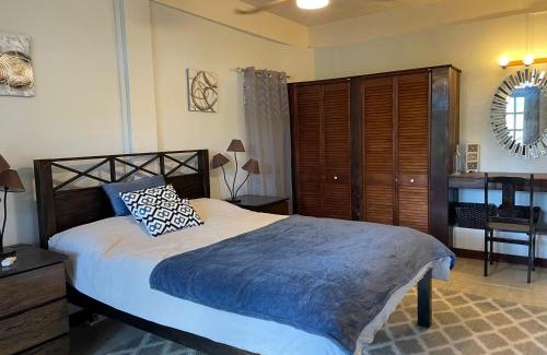 Morne Rouge Apartamento | 1 Bed Apt Port Louis Marina view