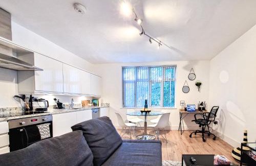 Camden Town with Primrose Hill Apartamento | 1-Bed Camden Retreat 2 minutes Walk to Market and Tube