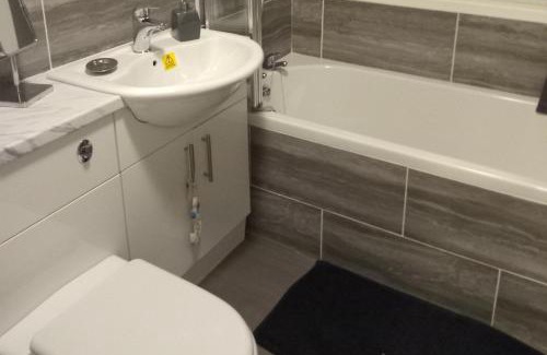 Newquay Chalet De Esquí | 1-Bed Chalet Sleeps 2 Parking Pets Allowed