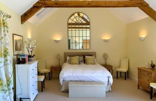 Horner Casa | 1 Bed Cottage - Sleeps 2 Parking Wifi