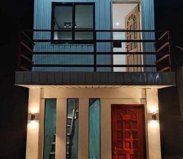 Zamboanga Casa | 1 Bed House - Sleeps 2 - Parking - Wifi