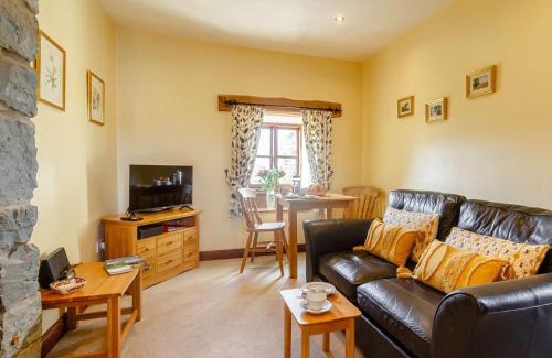 Dyffryn Ardudwy Casa | 1 Bed in Barmouth 89395