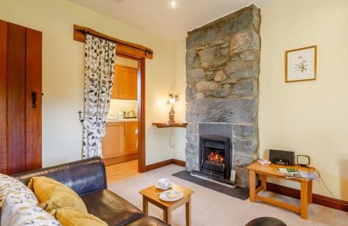 Dyffryn Ardudwy Casa | 1 Bed in Barmouth 89395
