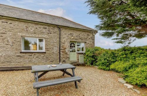 Ilfracombe Casa | 1 Bed in Combe Martin FIDDL