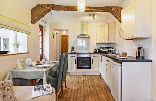Ilfracombe Casa | 1 Bed in Combe Martin PARSC