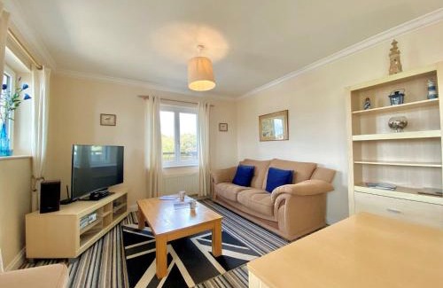 Freshwater Bay Casa | 1 Bed in Freshwater IC136