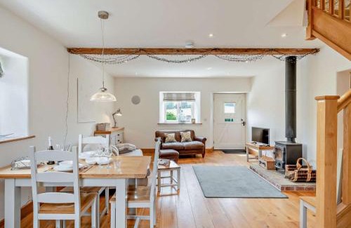 Shaftesbury Casa | 1 Bed in Melbury Abbas 48717