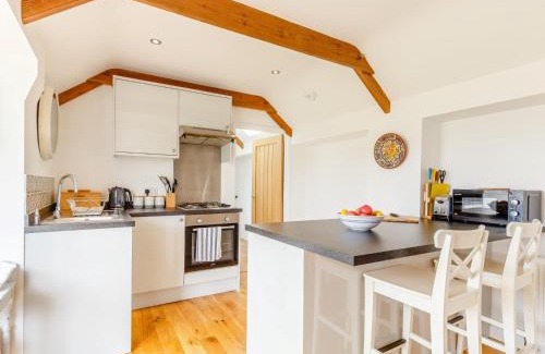 Newlyn Casa | 1 Bed in Newlyn 78517