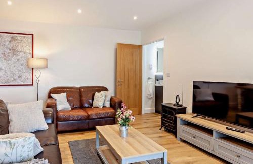 Ozleworth Casa | 1 Bed in Wotton-under-Edge 91936