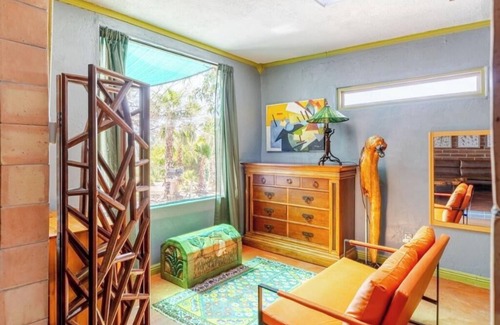 Casas Adobes Casa | 1 bed, office, kitchen, bath private guesthouse