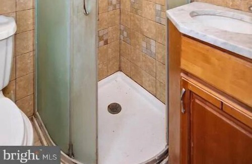 Wheaton-Glenmont Casa | 1 bed/private bath/not an apartment/walk to metro