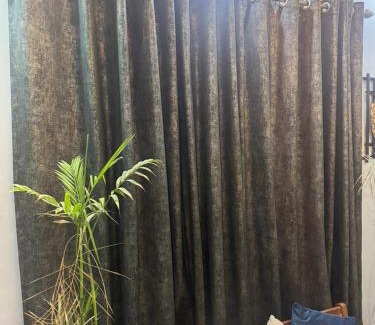 PECHS Apartamento | 1 Bed Room Apartment near Tariq road