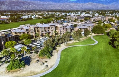 Palm Desert Apartamento | 1 bed-room villa 820sqft with living room, full kitchen at Palm Desert, CA.