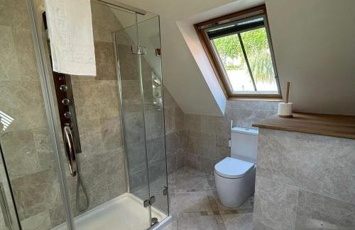 St Aubin Apartamento | 1 Bed Suite - Sleeps 2 Patio Parking & Wifi