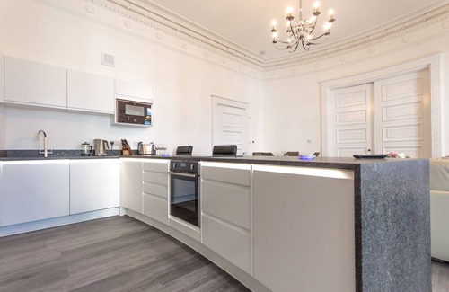Plymouth Apartamento | 1 Bed- The Windsor Suite