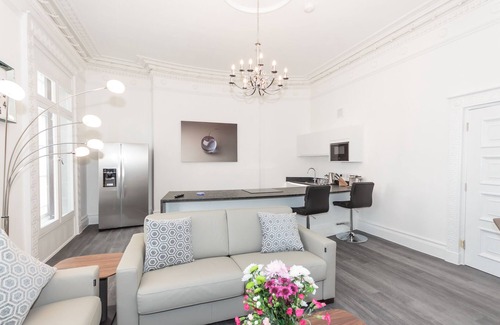 Plymouth Apartamento | 1 Bed- The Windsor Suite