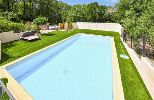 Saint-Paul-Trois-Chateaux Casa | 1 bedroom accommodation in ST PAUL TROIS CHATEAUX