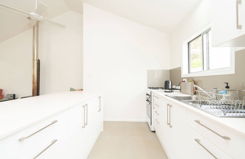 Norfolk Island Chalet De Esquí | 1 bedroom 1 bath house w patio incl car