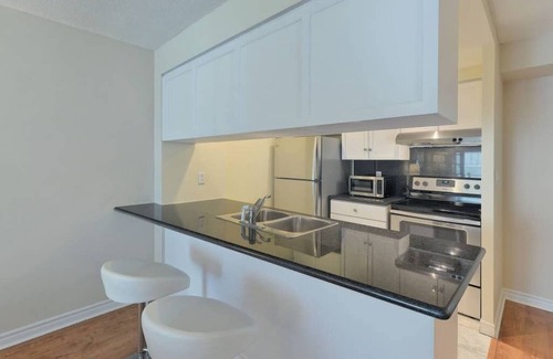 Downtown Toronto Apartamento | Qwest - Ready Move In-Downtown - Qwest