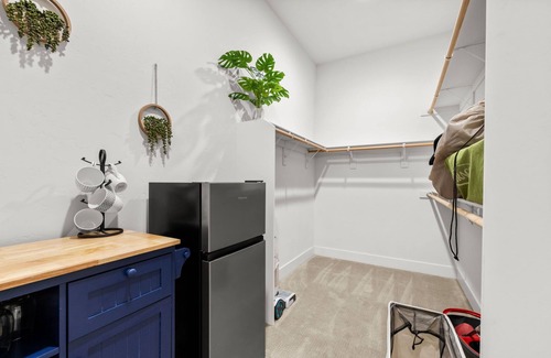 Orangevale Apartamento | 1 Bedroom, 1 Bathroom, Hot Tub, Pool, Fire Pit