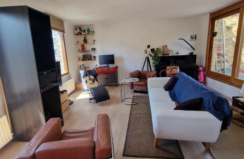 Hoxton Apartamento | 1 Bedroom-1 Bathroom-WalkinShower-Terrace