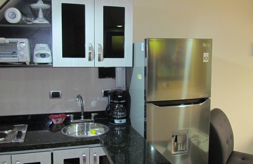 Lalinde Apartamento | 1 dormitorio AC a 1 cuadra del parque Poblado. Parque lleras a 6 cuadras de distancia.