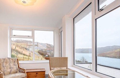 Lewis and Harris Cabaña | 1 bedroom accommodation in Grabhair, Isle of Lewis