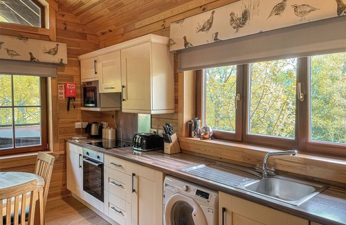 Clova Chalet De Esquí | Alojamiento de 1 habitaciones en Nr Kirriemuir