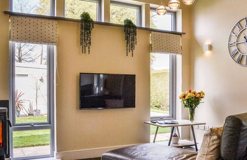 Murthly Cabaña | 1 bedroom accommodation in Blairgowrie