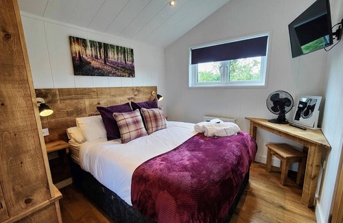 Swadlincote Casa | 1 bedroom accommodation in Oakthorpe, Swadlincote