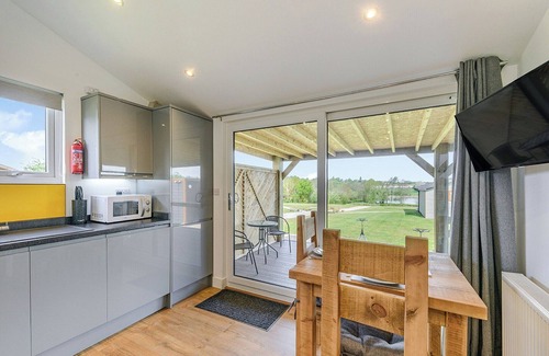 Swadlincote Casa | 1 bedroom accommodation in Oakthorpe, Swadlincote