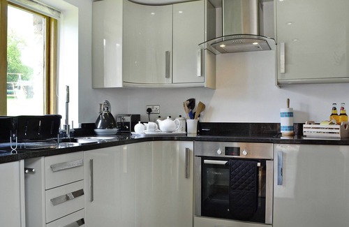 Abergavenny Cabaña | Alojamiento de 1 habitaciones en Govilon, near Abergavenny