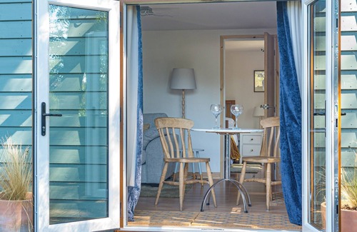 Chelmsford Cabaña | Alojamiento de 1 habitaciones en Little Baddow, near Chelmsford