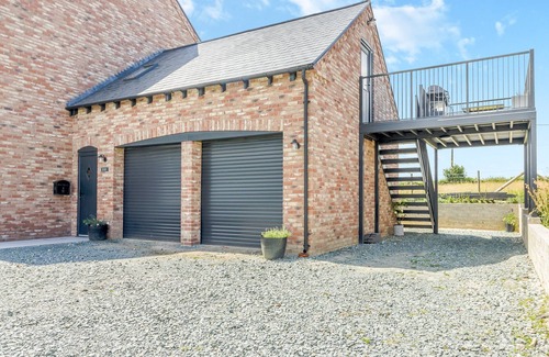 Bromlow Cabaña | 1 bedroom accommodation in Minsterley