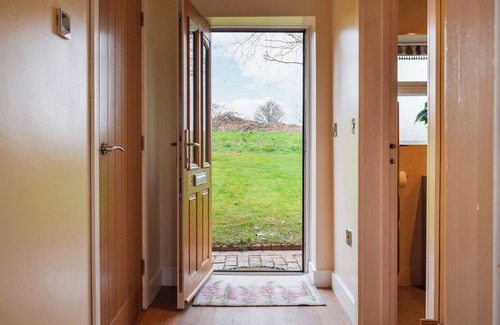 Swadlincote Cabaña | 1 bedroom accommodation in Netherseal