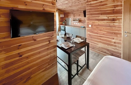 Boston Cabaña | 1 bedroom accommodation in Old Leake