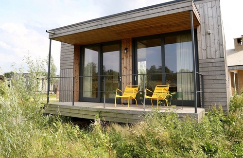 Nieuw-West Cabina | 1 bedroom accommodation in Amsterdam