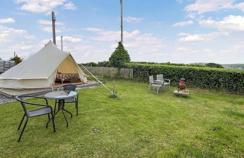 Rhyd-y-foel Cabaña | 1 bedroom accommodation in Abergele