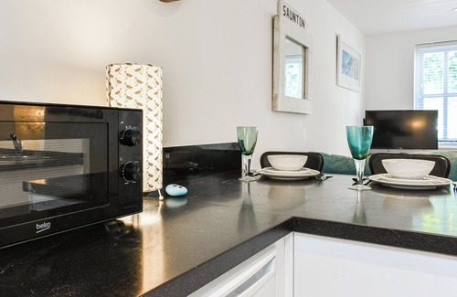Braunton Cabaña | 1 bedroom accommodation in Braunton