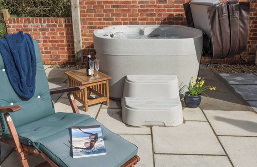 Hickling Cabaña | 1 bedroom accommodation in Hickling