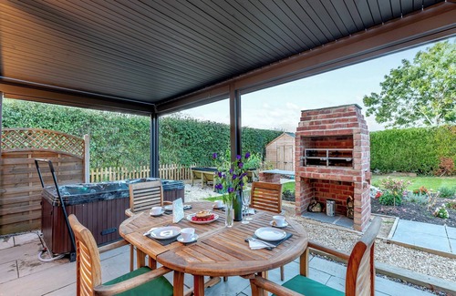 Northway Cabaña | Alojamiento de 1 habitaciones en Coombe Hill, near Tewkesbury