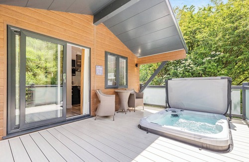 Caerwys Chalet De Esquí | 1 bedroom accommodation in Caerwys