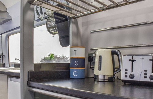 Ely Cabaña | 1 bedroom accommodation in Coveney